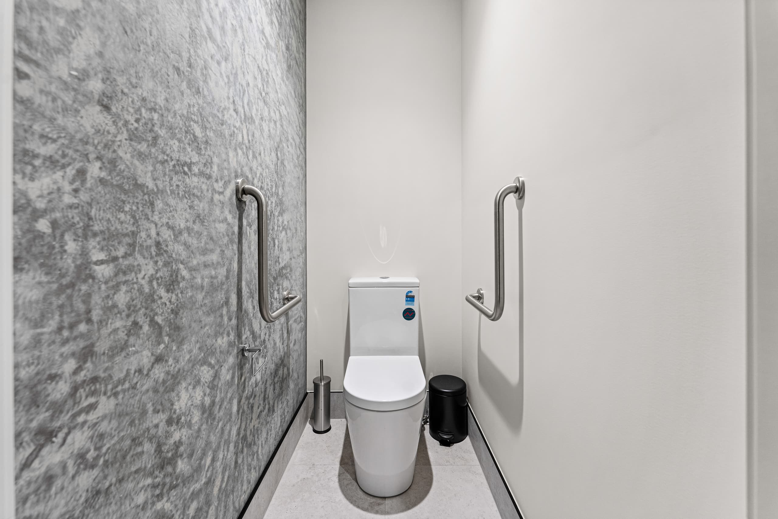90 Eastern Road — image 4